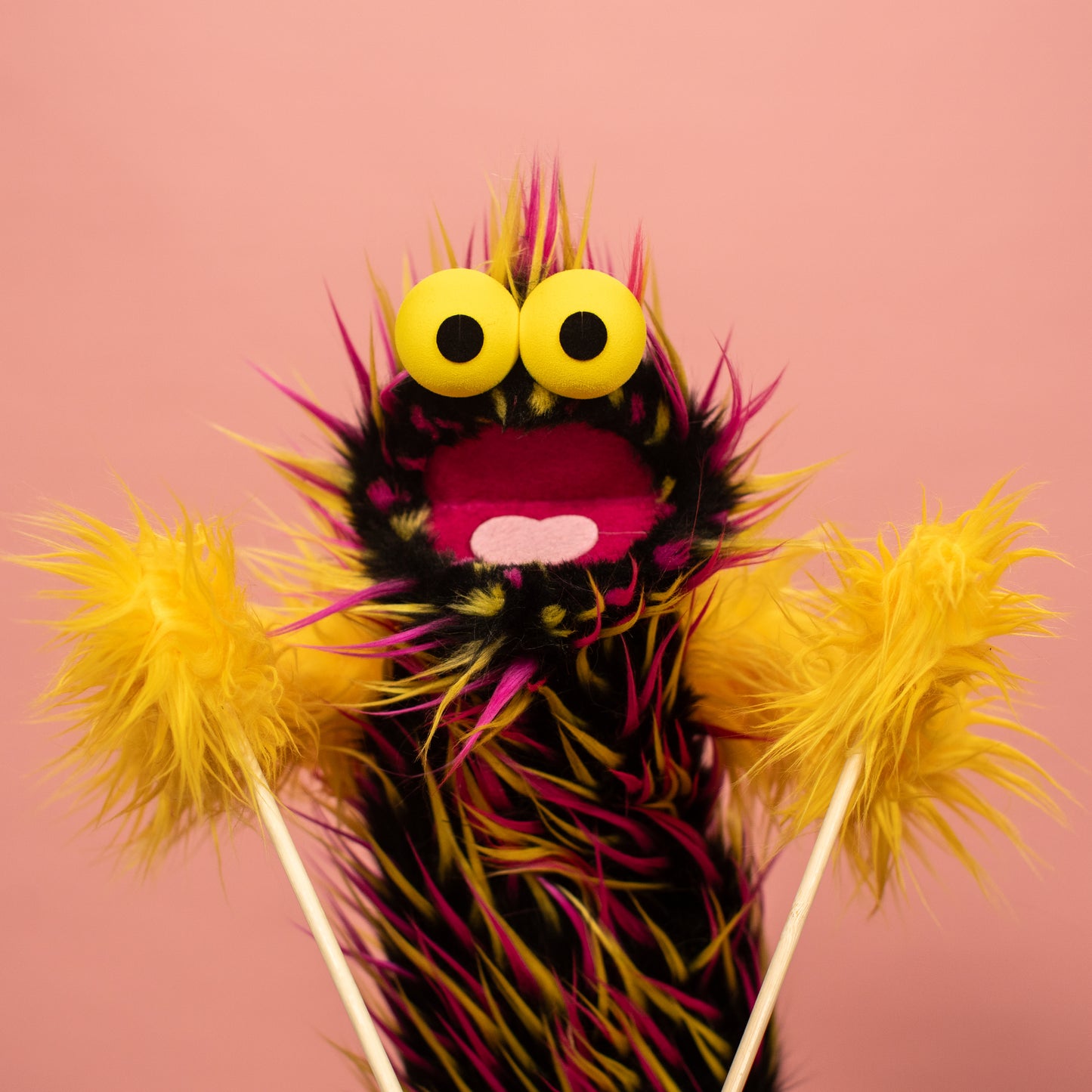 Strawberry Lemonade Zigzag - Hand & Rod Puppet
