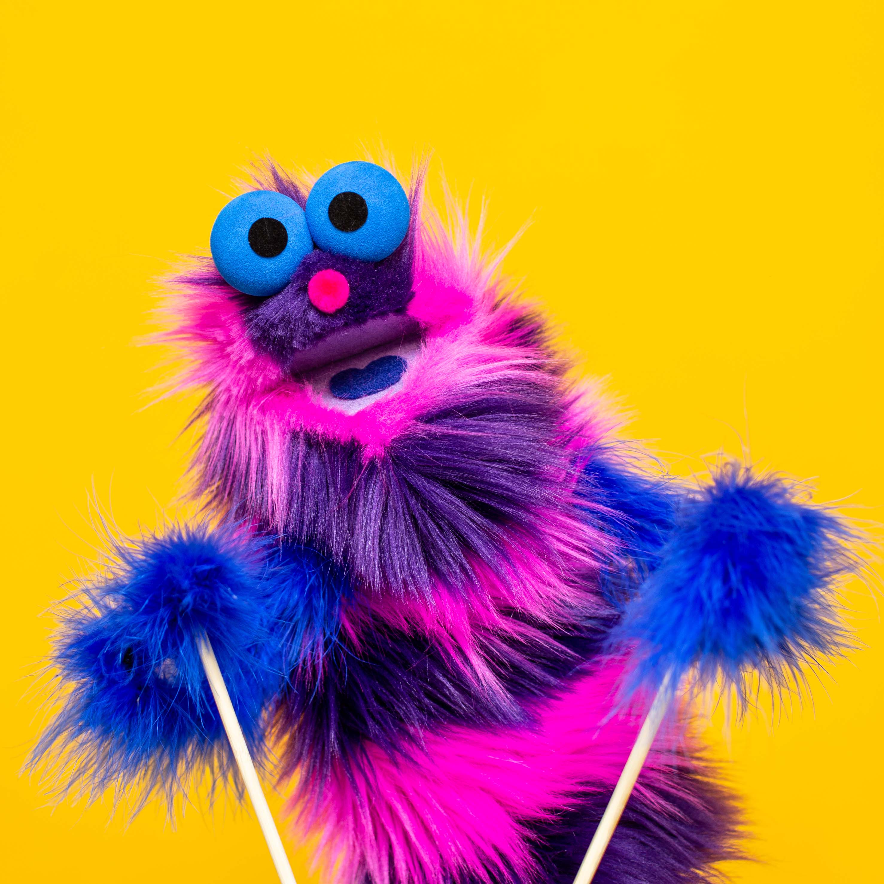 Enzo Hand & Rod Puppet Ragmop & Goose