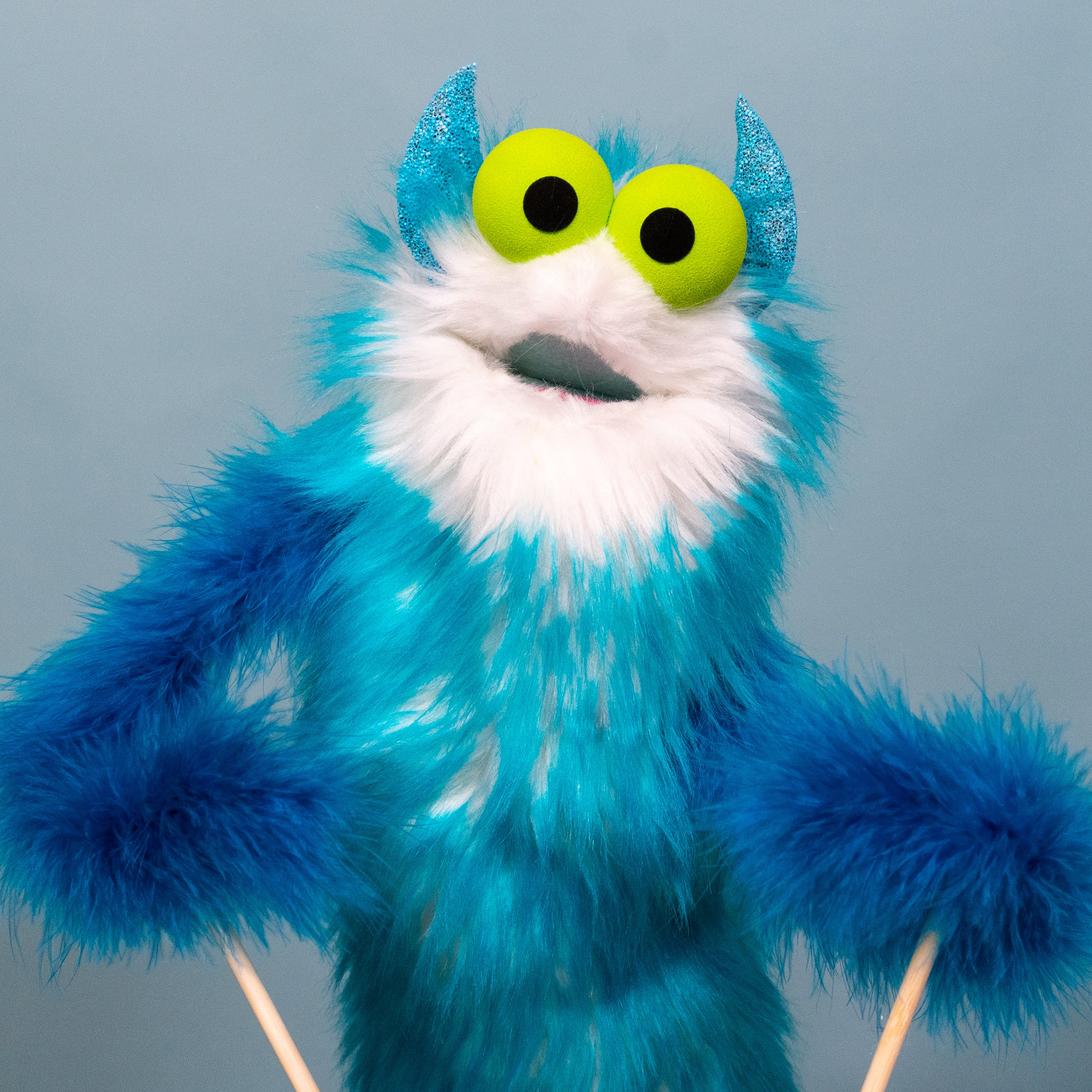 Doug - Small Hand Puppet – Ragmop & Goose
